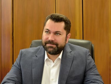 Λ.Κρέτσος: «Ο διαγωνισμός για τις τηλεοπτικές άδειες μπορεί να διενεργηθεί ακόμη και μέσα στο καλοκαίρι»